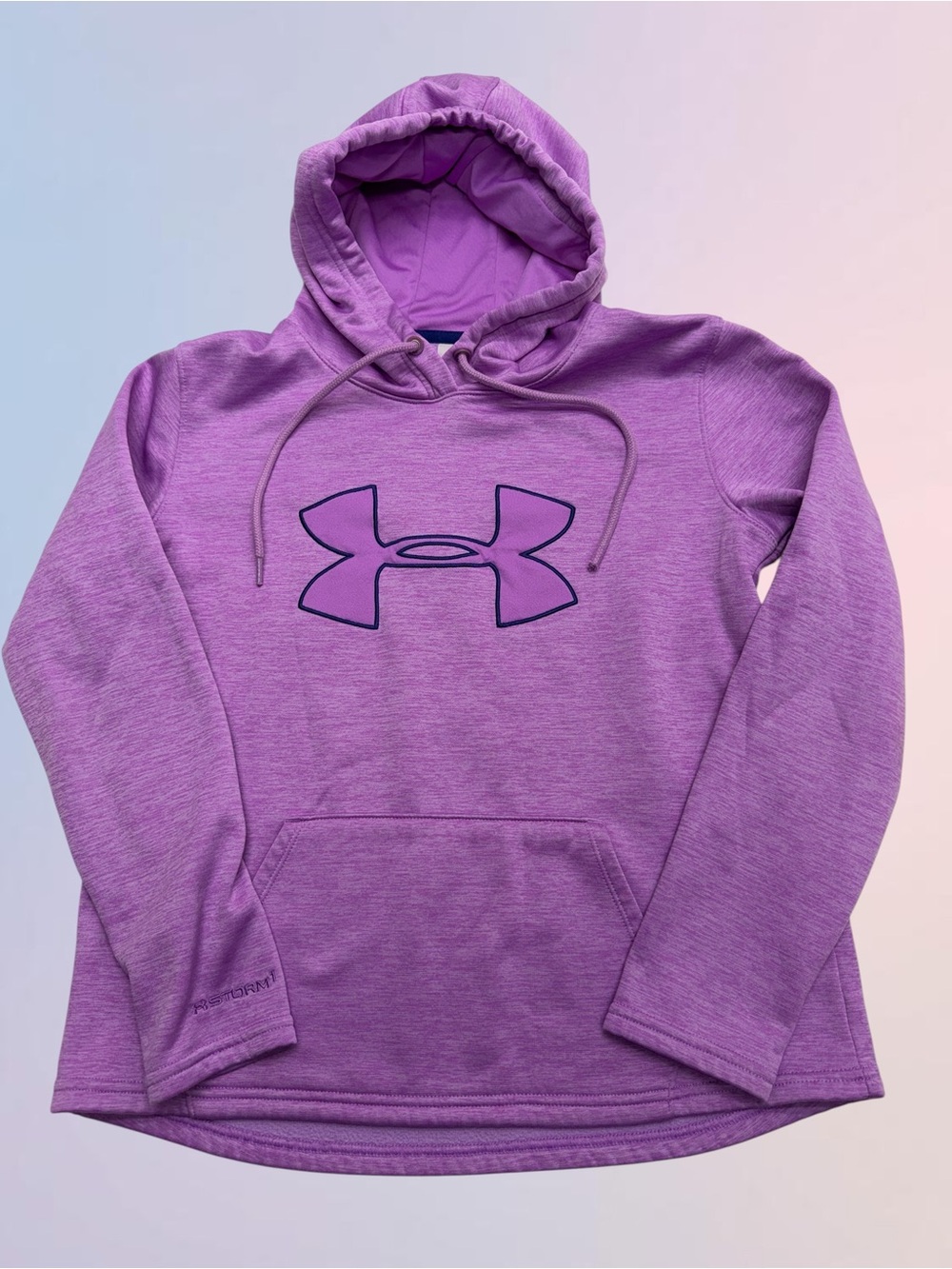 UNDER ARMOUR Women’s Medium Purple Performance Hoodie Sweatshirt